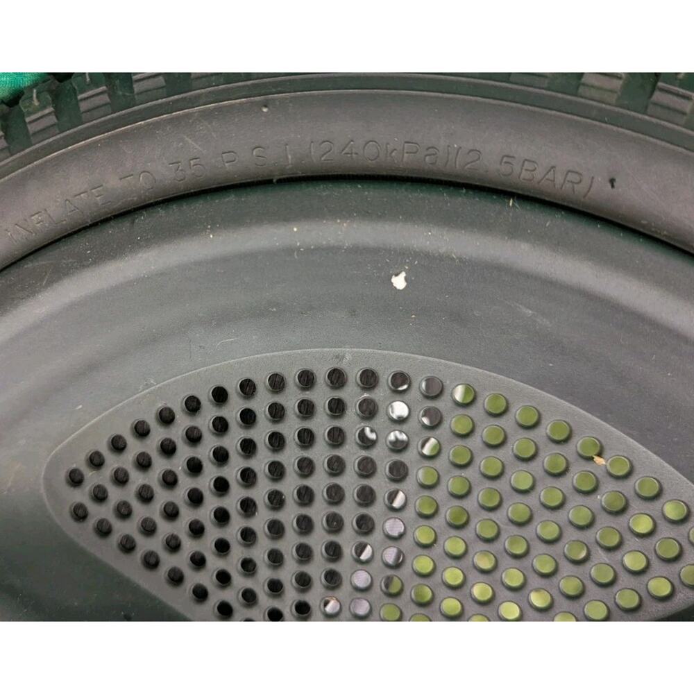 Orbit Baby 02 Stroller Rear Wheel Replacement Snaps In - Picture 16 of 16